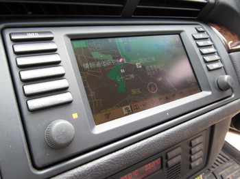 BMW_X5.E53_monitor (4).JPG